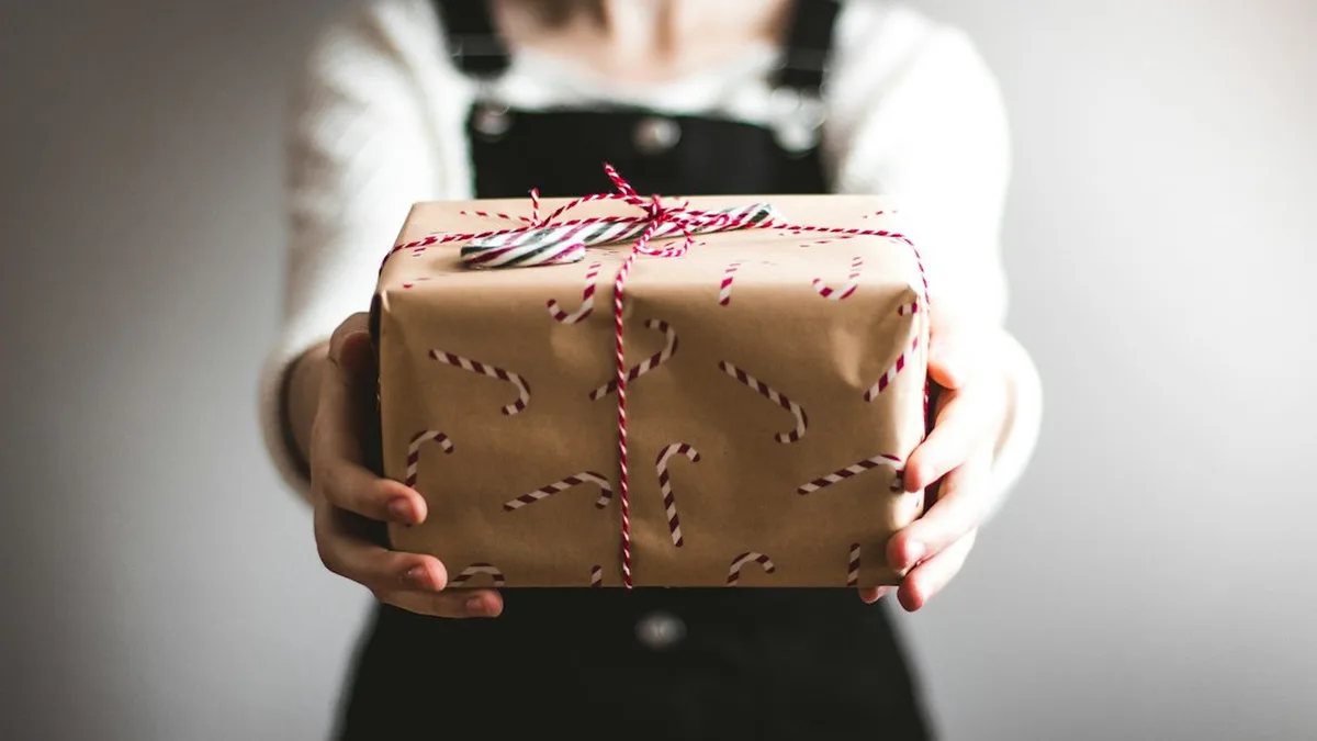 Idée cadeau femme : la méthode des trois observations
